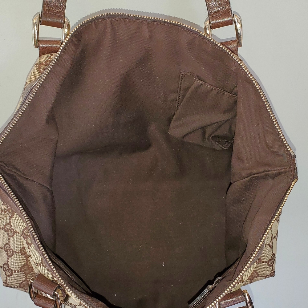 Authentic GUCCI Monogram Canvas GG Tote - Picture 10 of 11